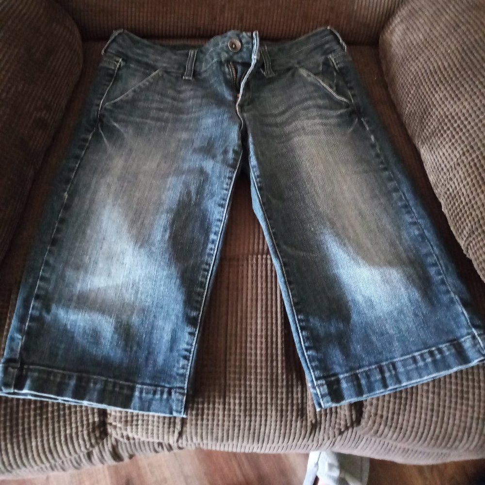 bermuda shorts